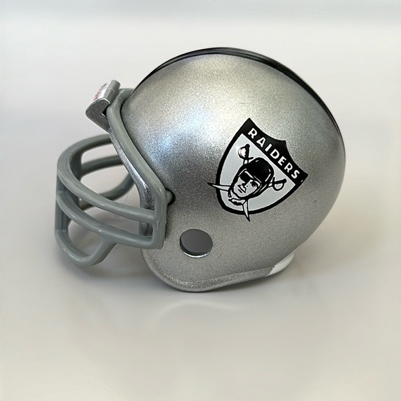 Oakland Raiders NFL Vintage Pocket Pro Mini Riddell Football Helmet - Picture 1 of 6